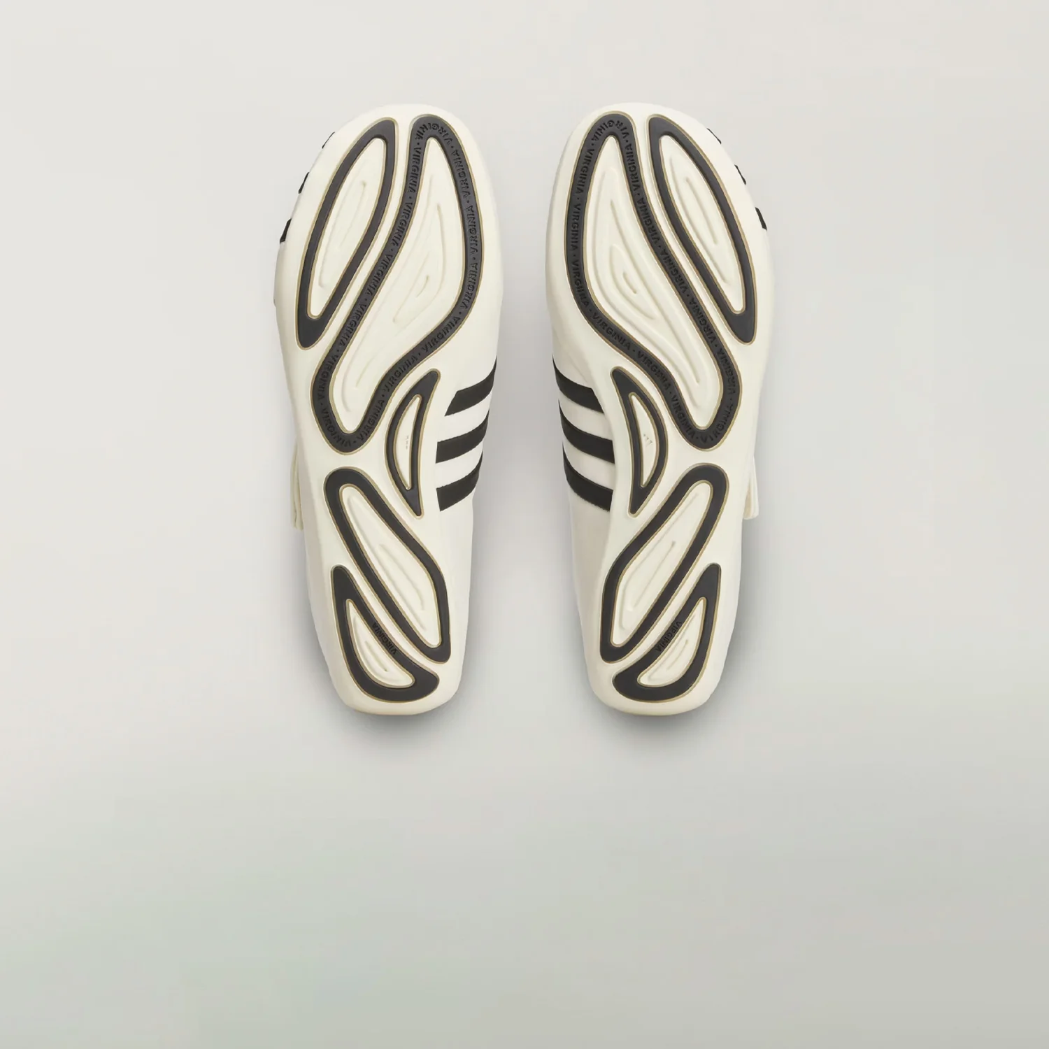 Adidas VIRGINIA VARIO FLAT EARTHER BY PHARRELL, Chalk White/Core Black/Chalk White - Image 5
