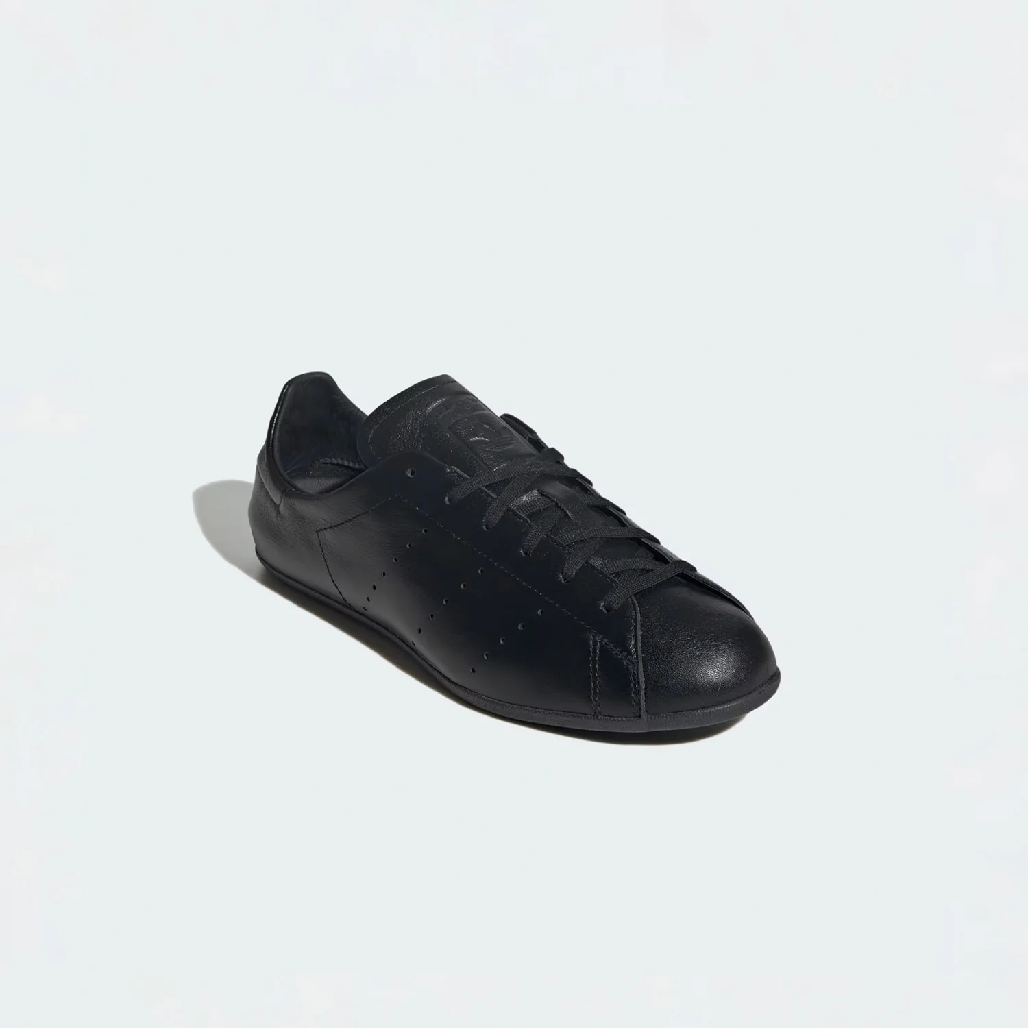 Adidas STAN SMITH LO PRO W', Core Black/Core Black/Carbon - Image 3