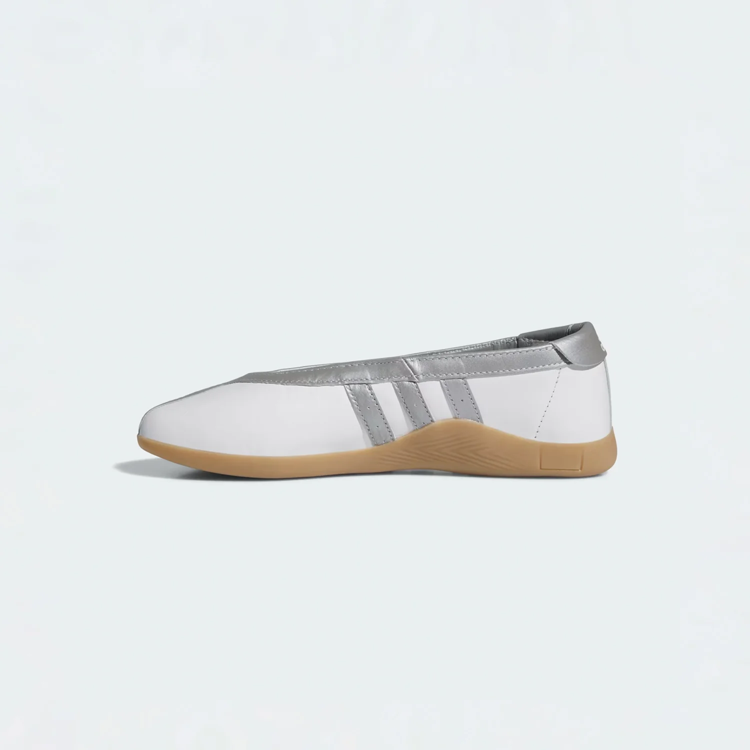 Adidas TAEKWONDO MEI BALLET SHOES W', Cloud White/Silver Metallic/Gum - Image 2
