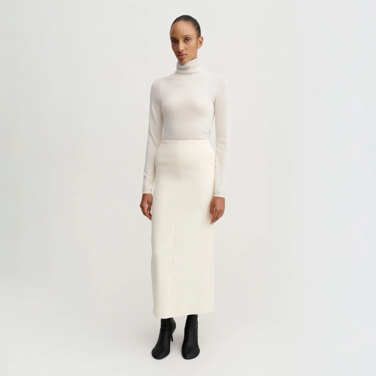 Almada Label FARRA TURTLENECK TOP, Cream - Image 2