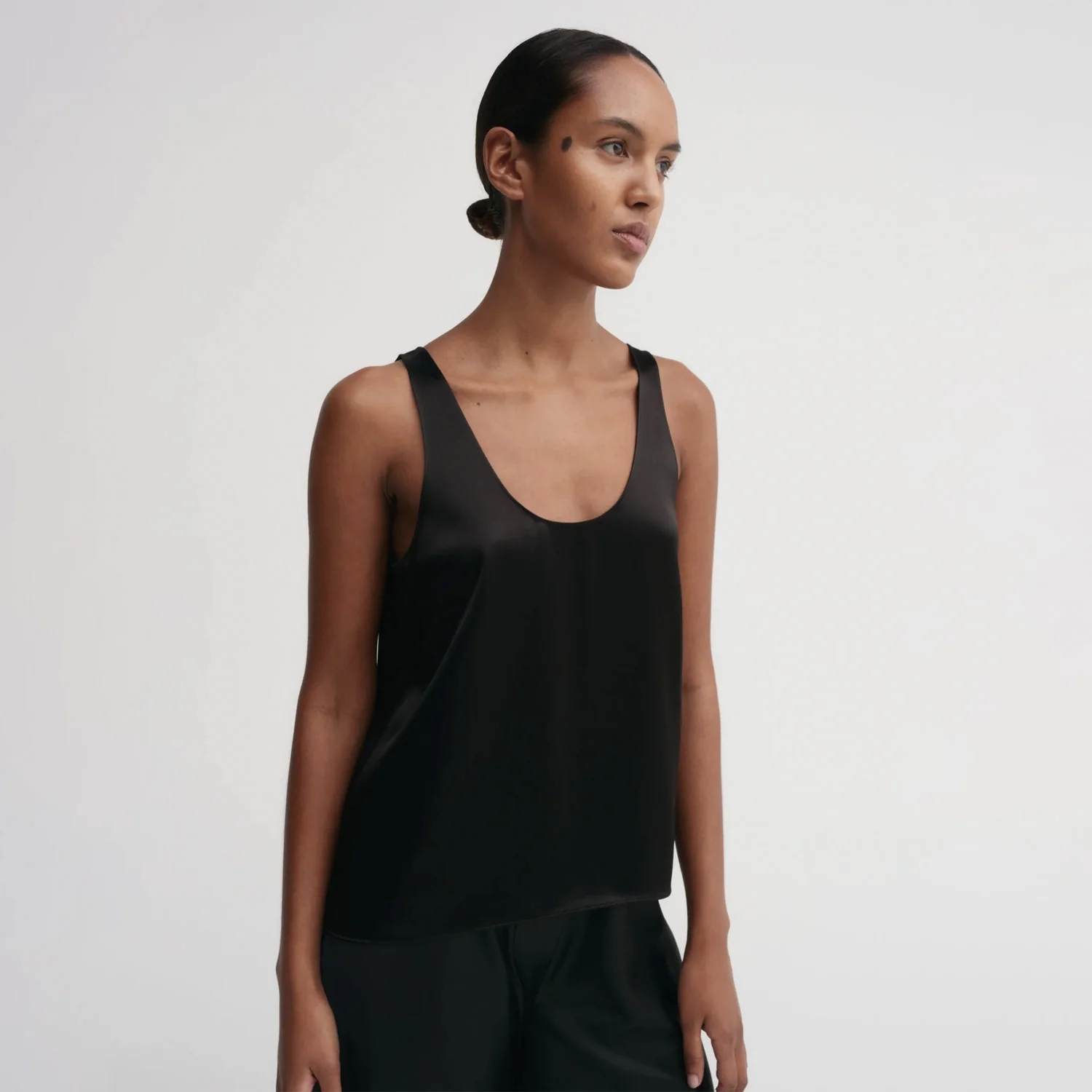 Almada Label ROMY SATIN TANK TOP, Black - Image 2