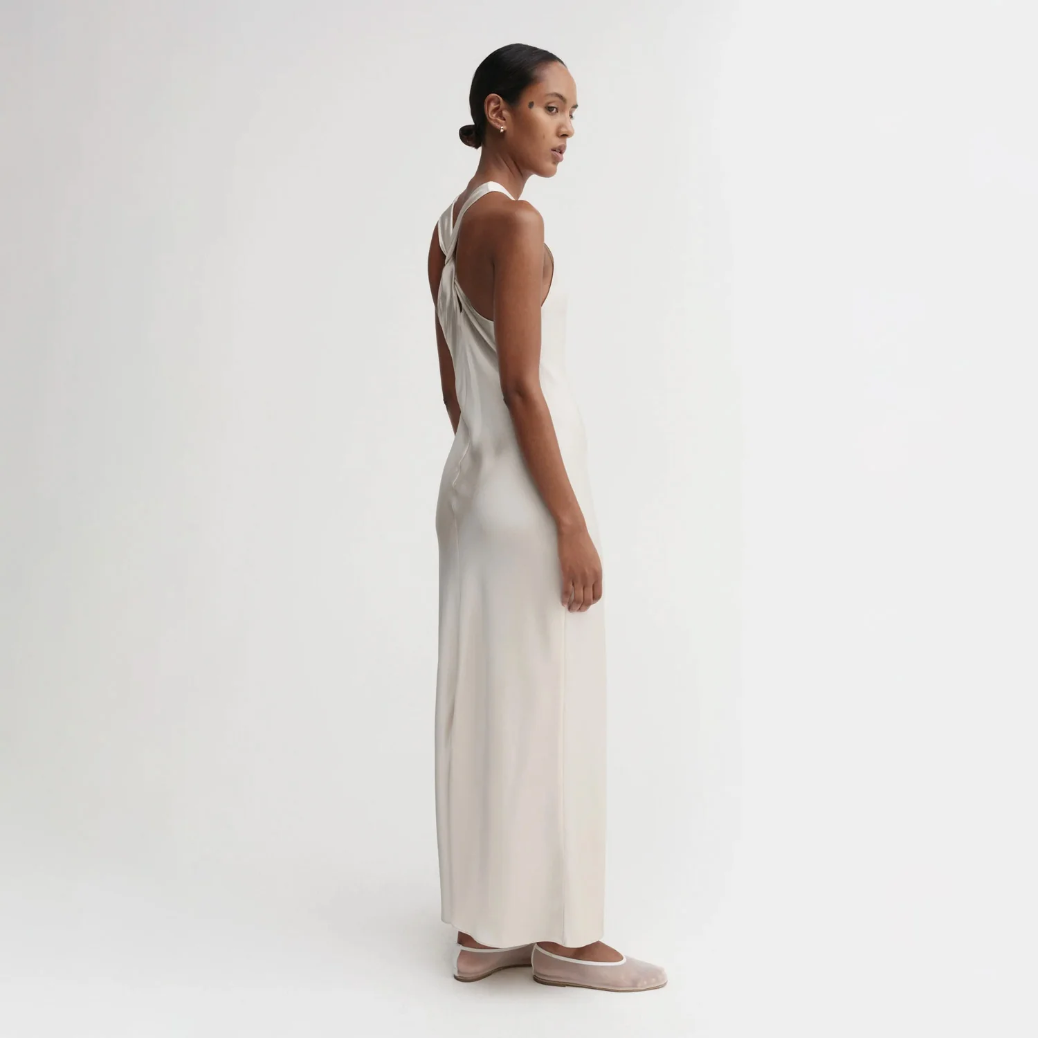 Almada Label ZILA SATIN DRESS, Pearl - Image 3