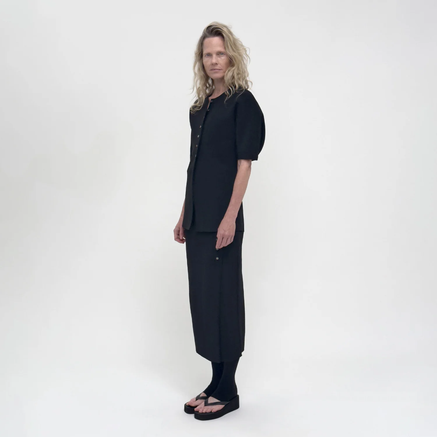 Birrot LAY3 HALF-SLEEVE BLOUSE, Black - Image 3