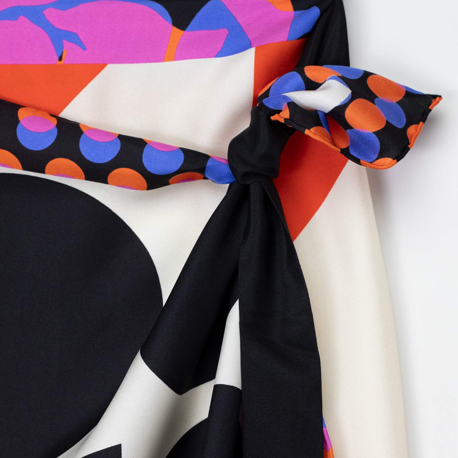 Dries Van Noten 3060 LONG WRAP SCARF-SKIRT, Dessin A - Image 2