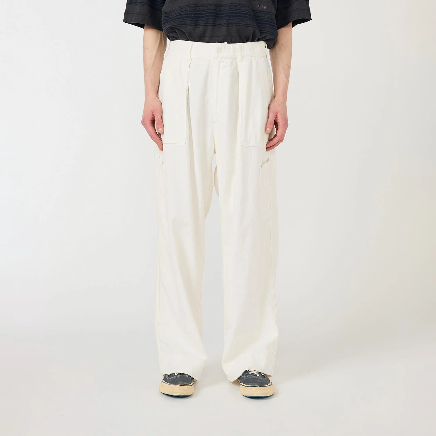 nanamica SILK NEP COTTON TWILL DECK PANT, Navy - Image 2