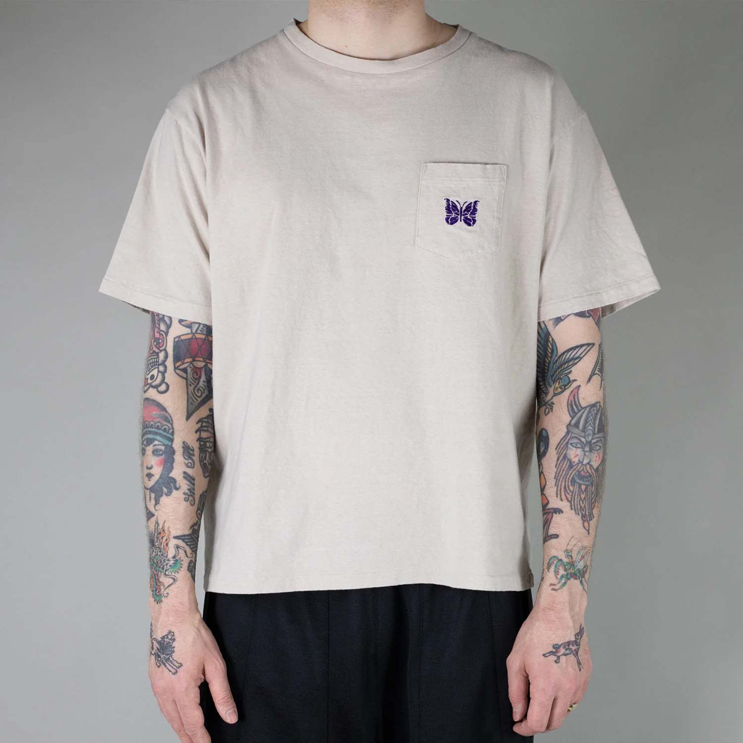 Needles S/S PAPILLON EMBROIDERY POCKET TEE, Oatmeal - Image 5