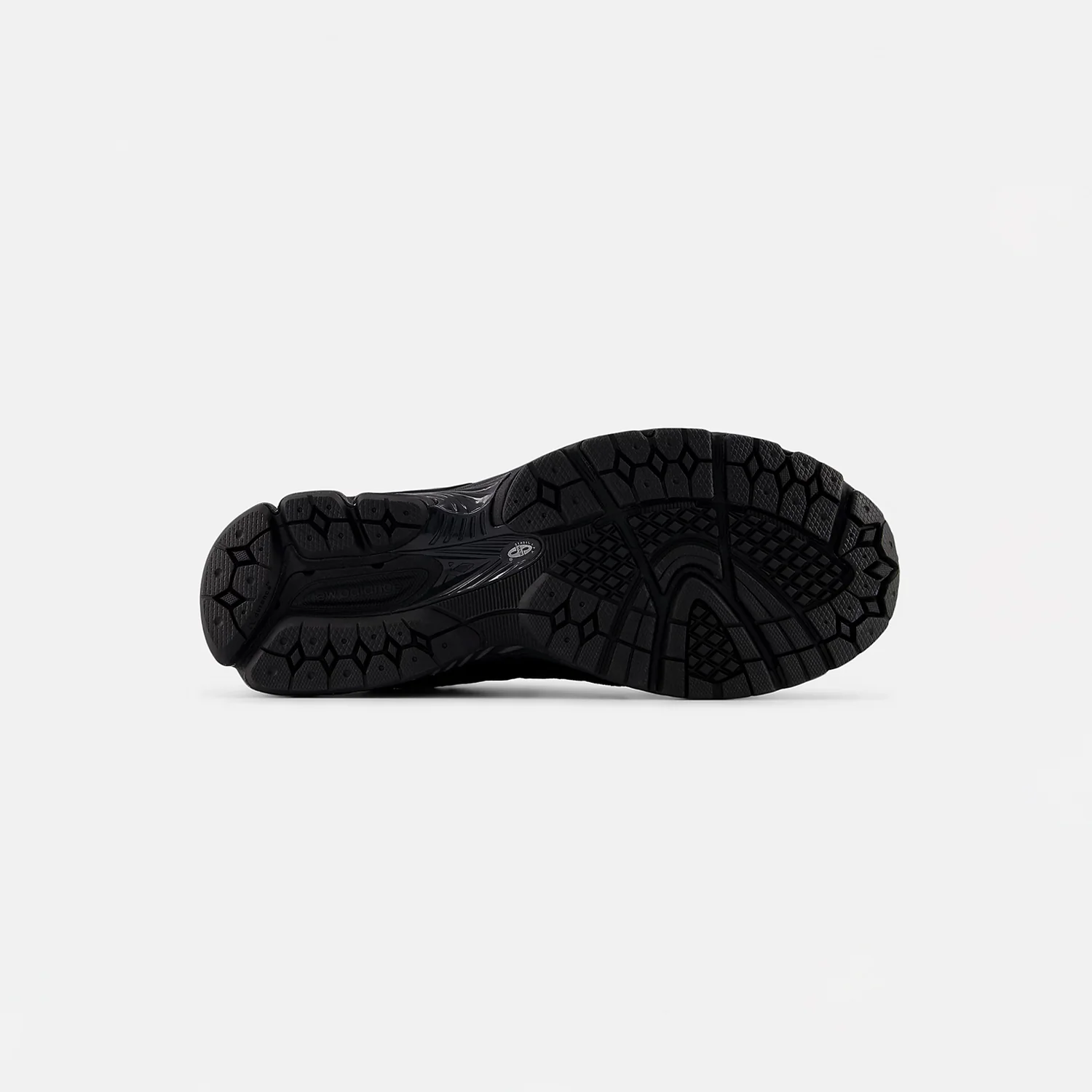 New Balance U2002DXB GORE-TEX, Black/Black Metallic - Image 5