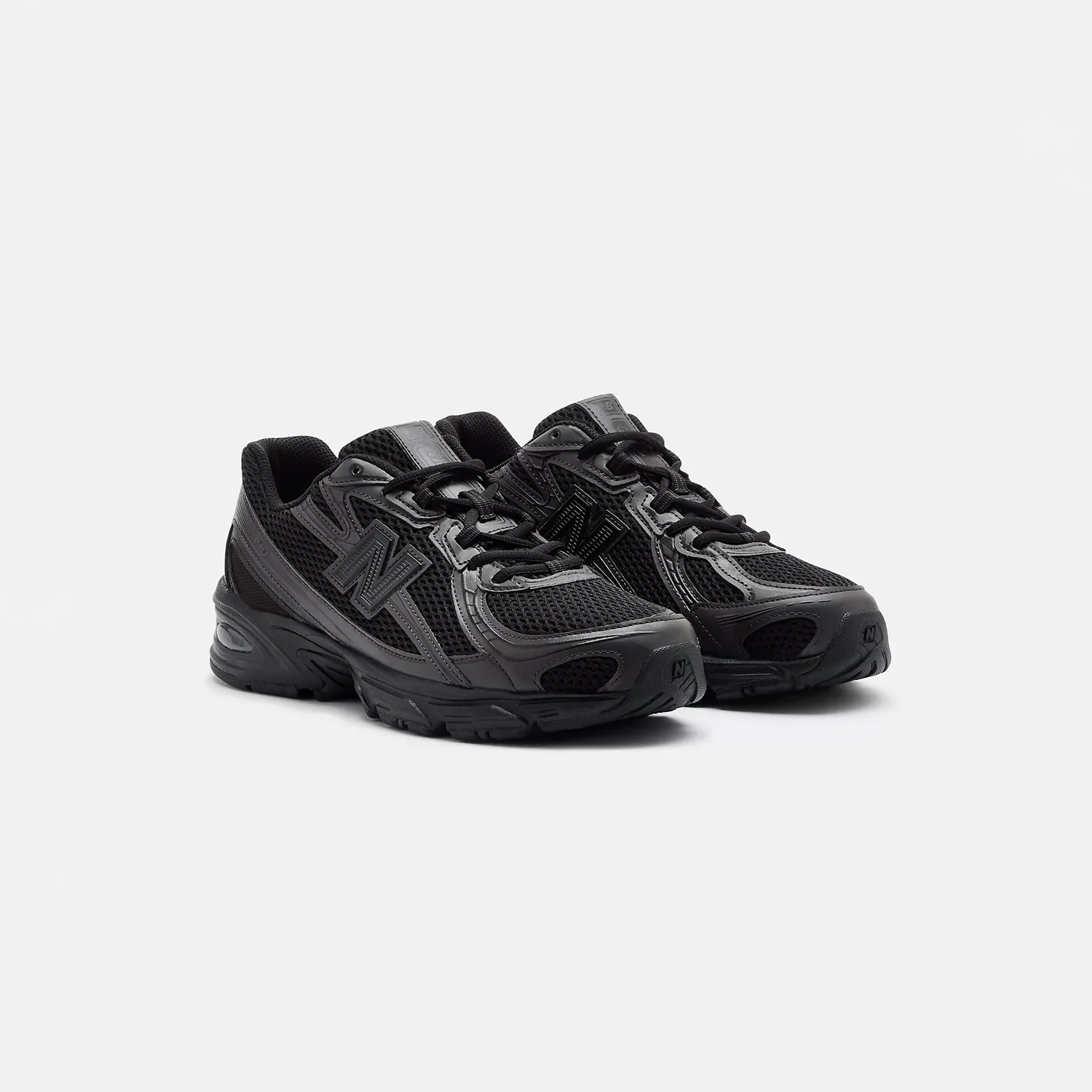New Balance U740BO2, Black/Black Cement - Image 5