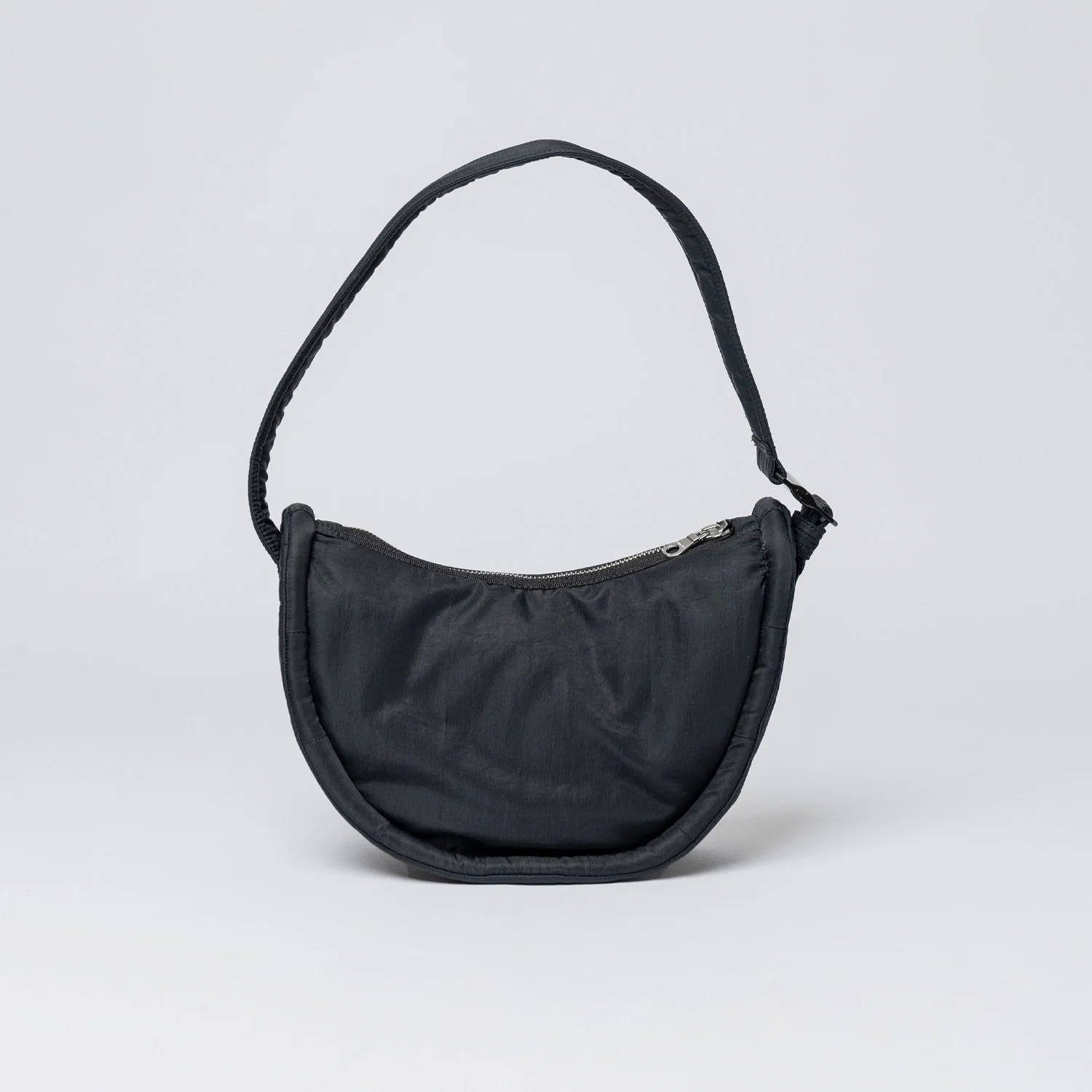 Sandqvist CURVE CROSSBODY ROUND S, Black - Image 2