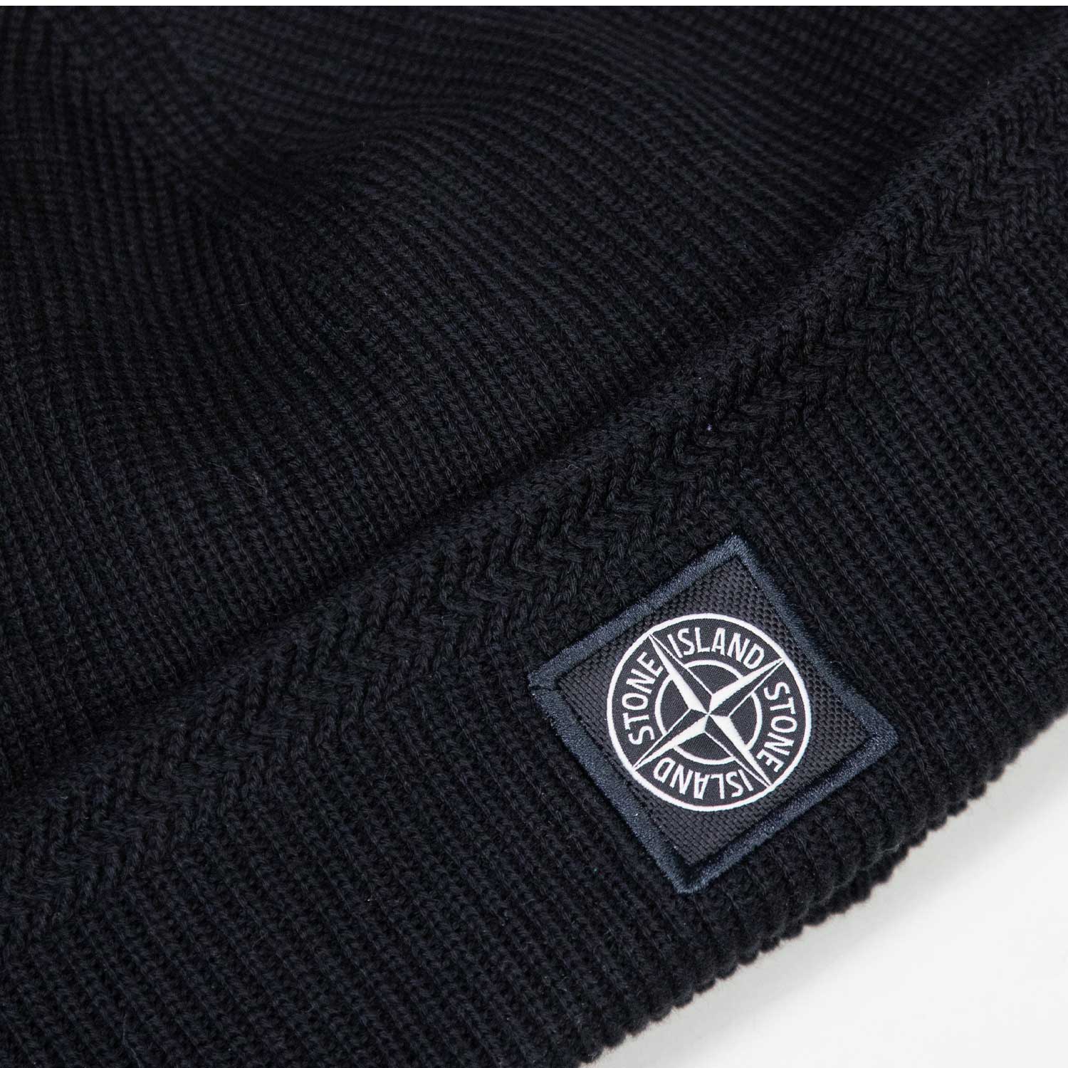 Stone Island N100102 BEANIE, Black - Image 2