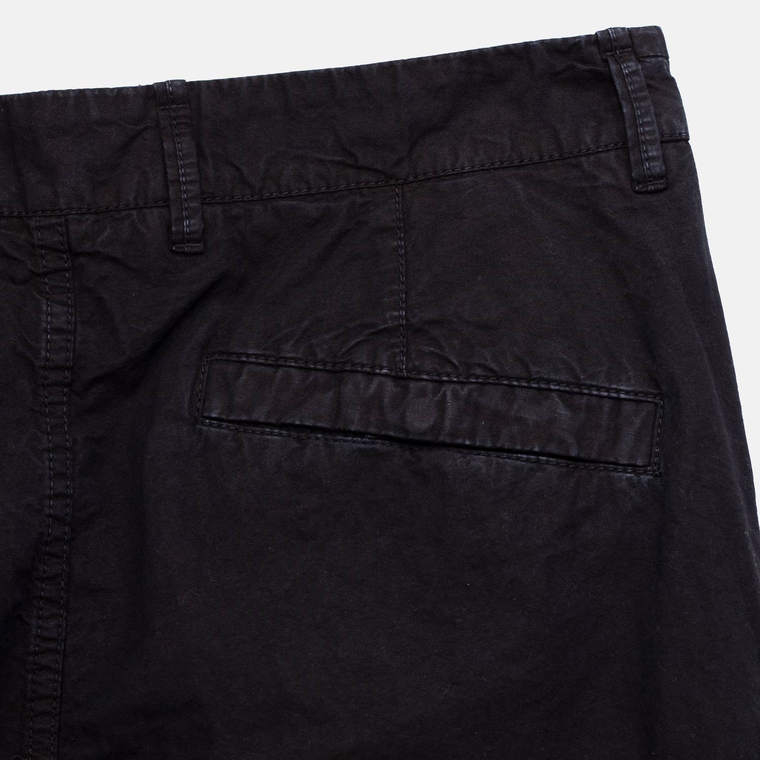 Stone Island L100019 SHORTS, Black - Image 4