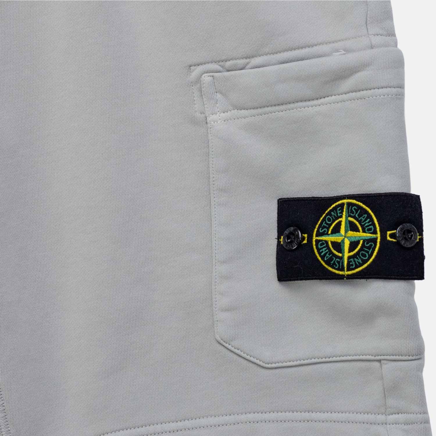 Stone Island 6200011 SHORTS, Pearl Grey - Image 4