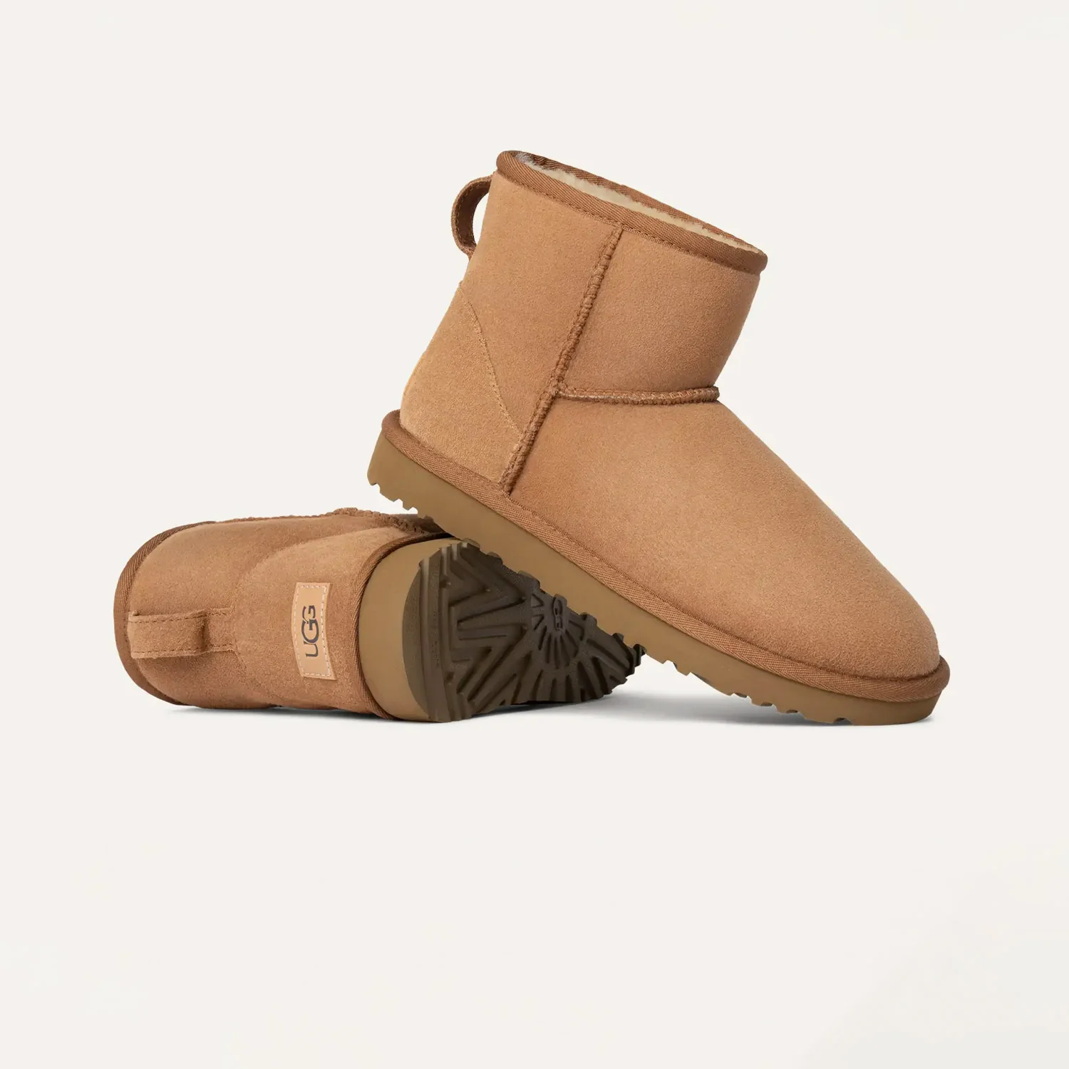 UGG W'S CLASSIC MINI II, Chestnut - Image 3