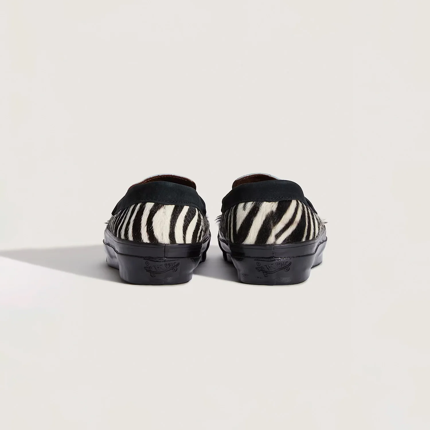 Vans PREMIUM LOAFER 53 PONY HAIR, Zebra/Black - Image 4