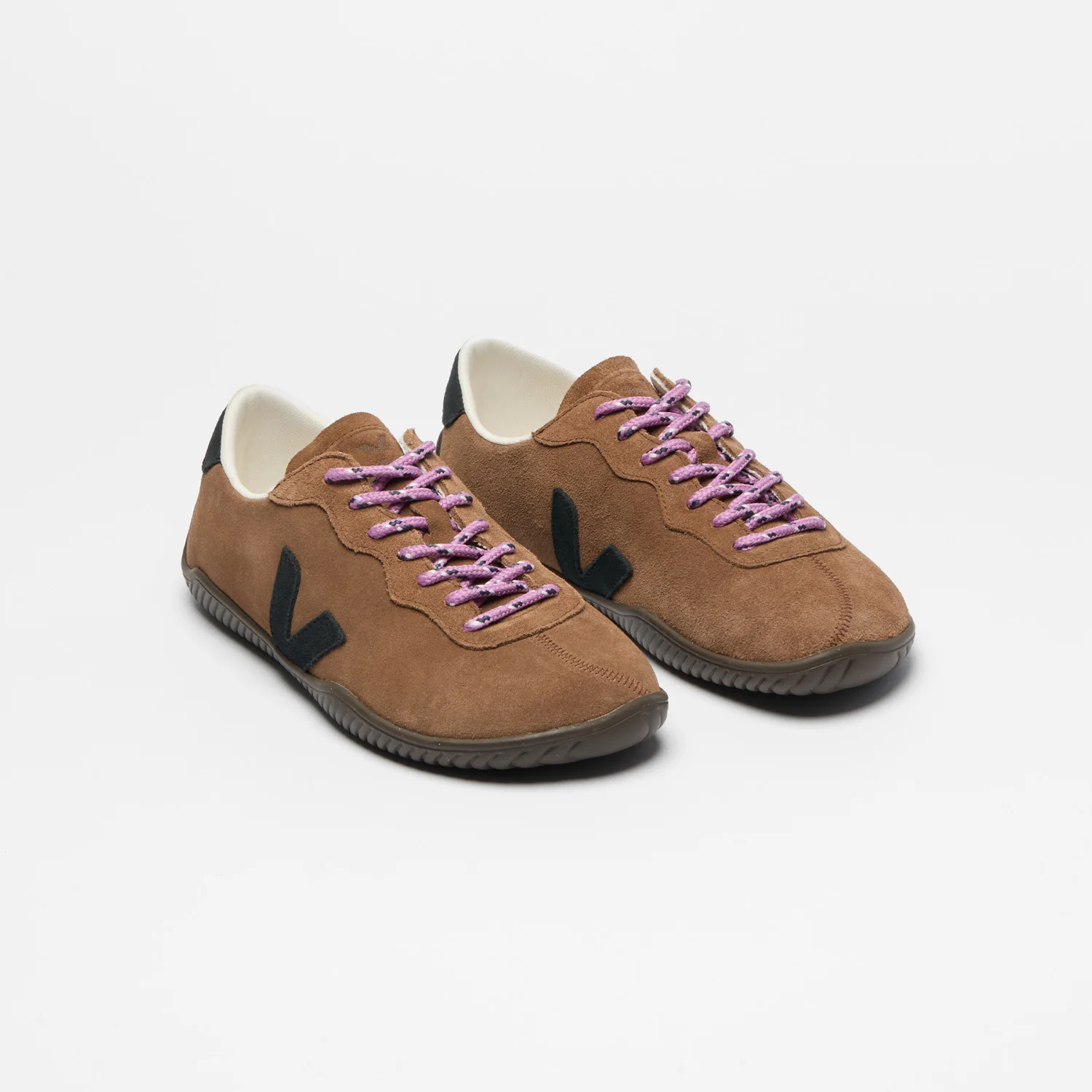 Veja JITSU SUEDE, Brown/Black/Eagle - Image 2