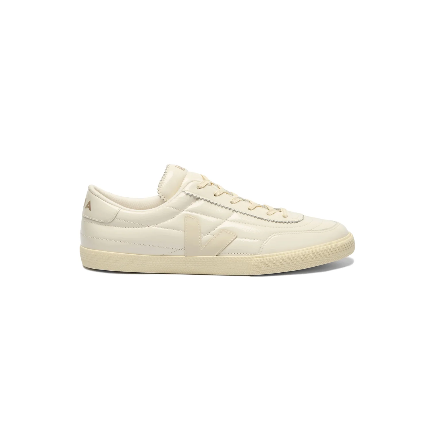Veja PANENKA PATENT LEATHER, Off White